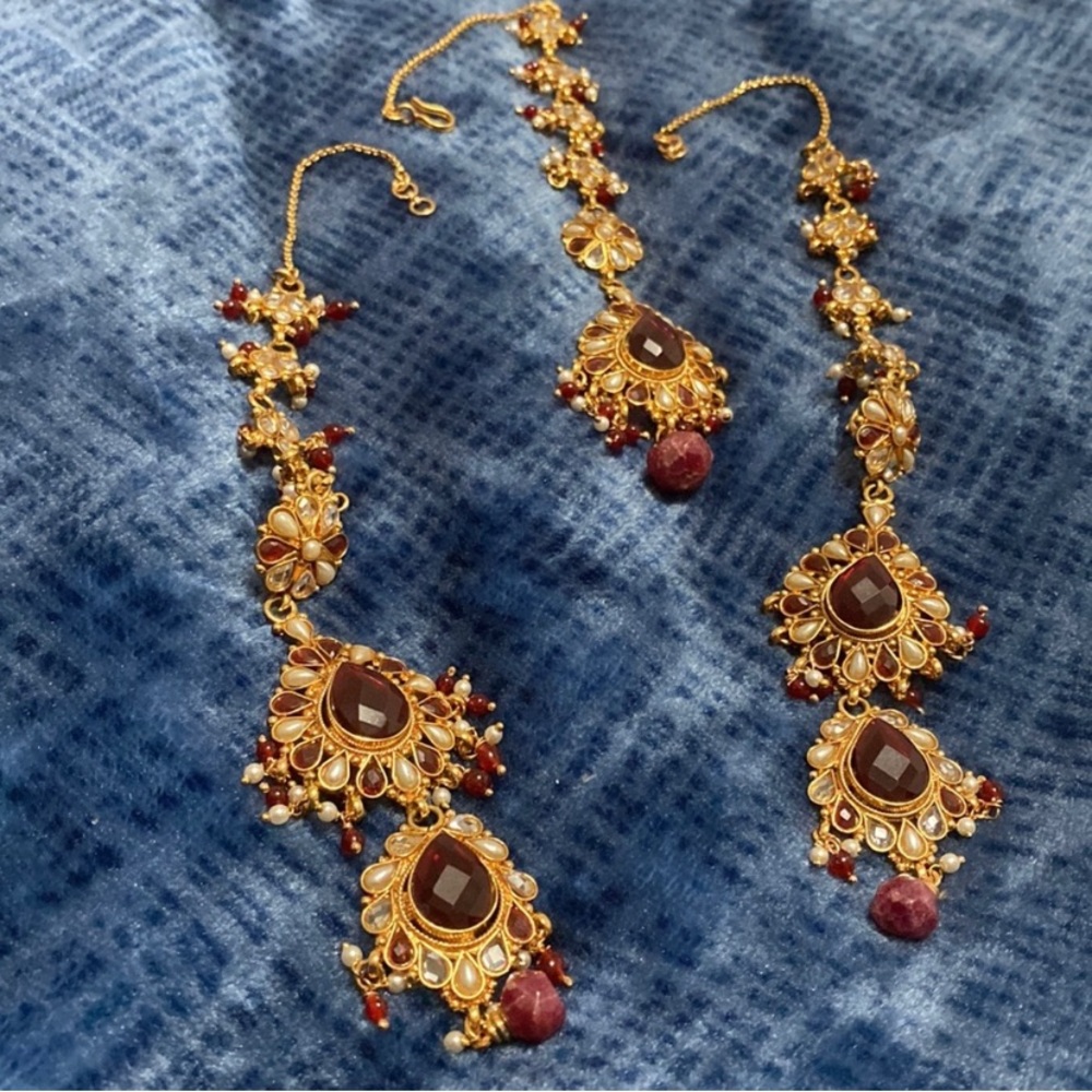 Indian jewelry set